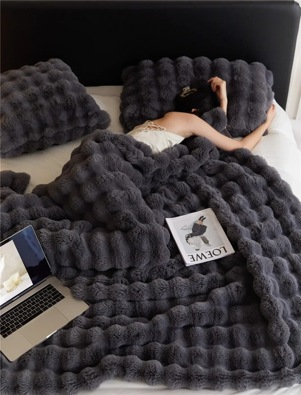 SnugNest™ Meleg plüss és puha takaró